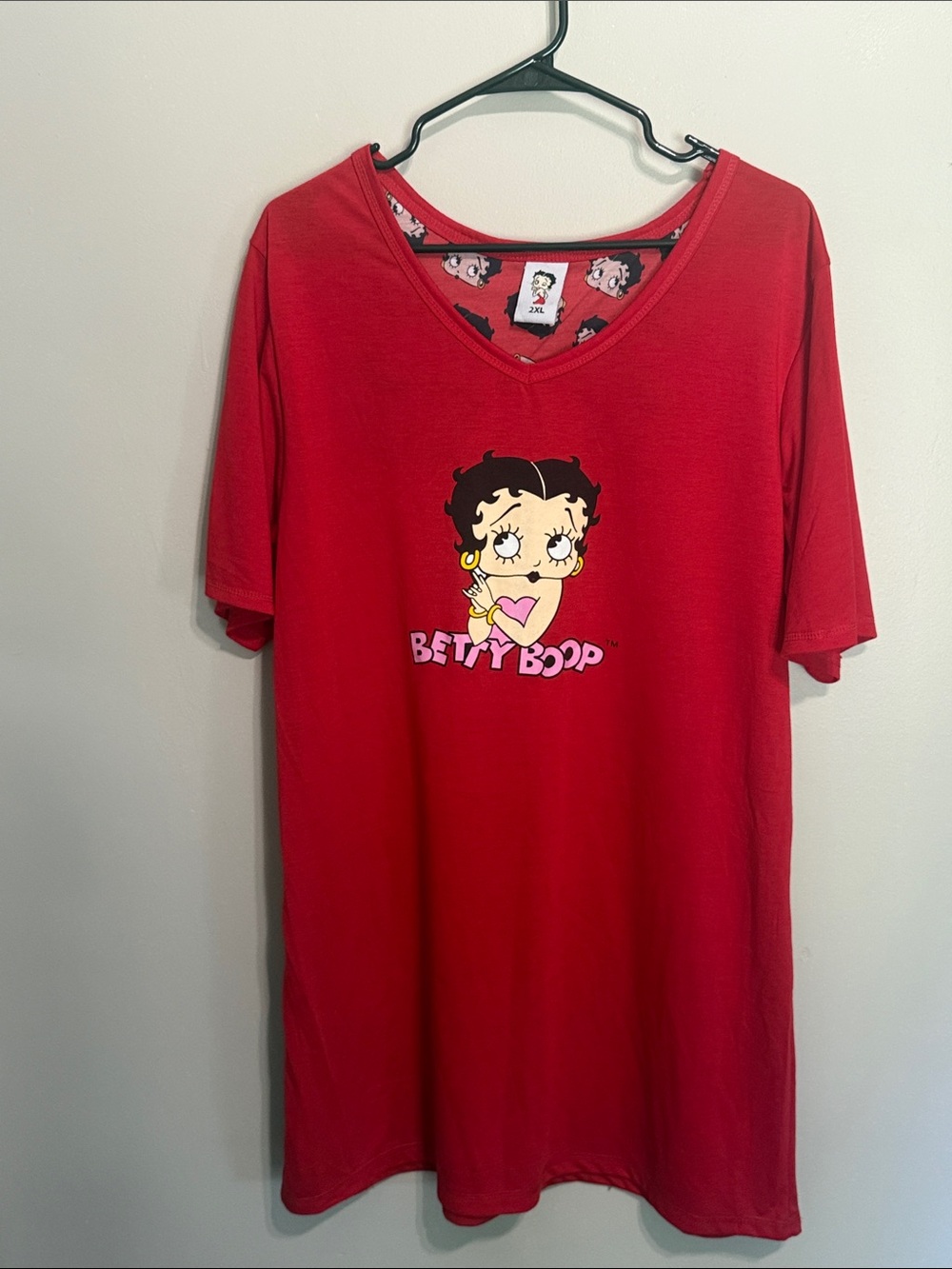 Betty Boop Red V-Neck Graphic Sleepwear